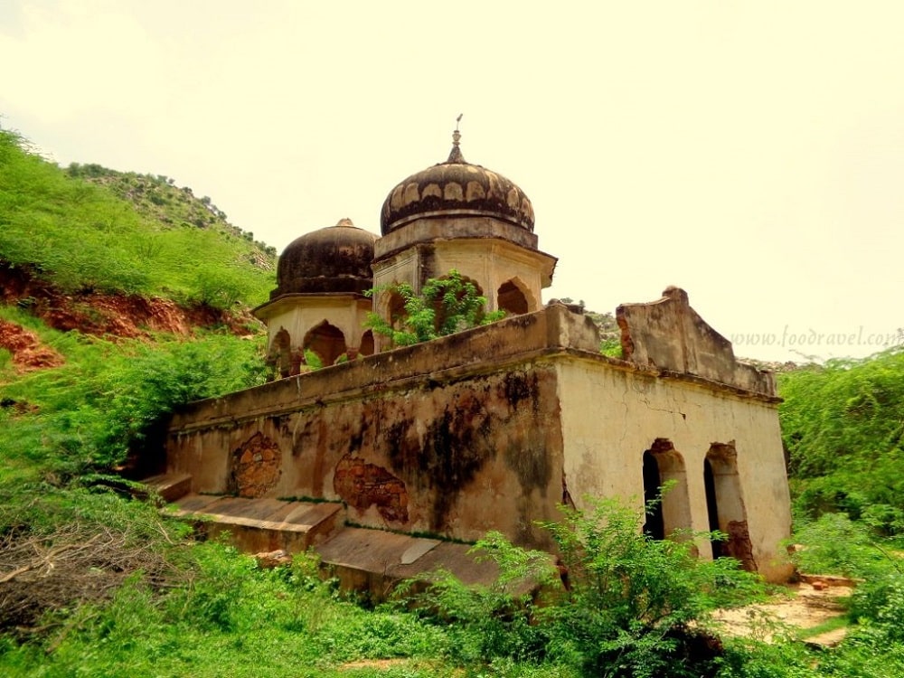 Madhogarh Fort