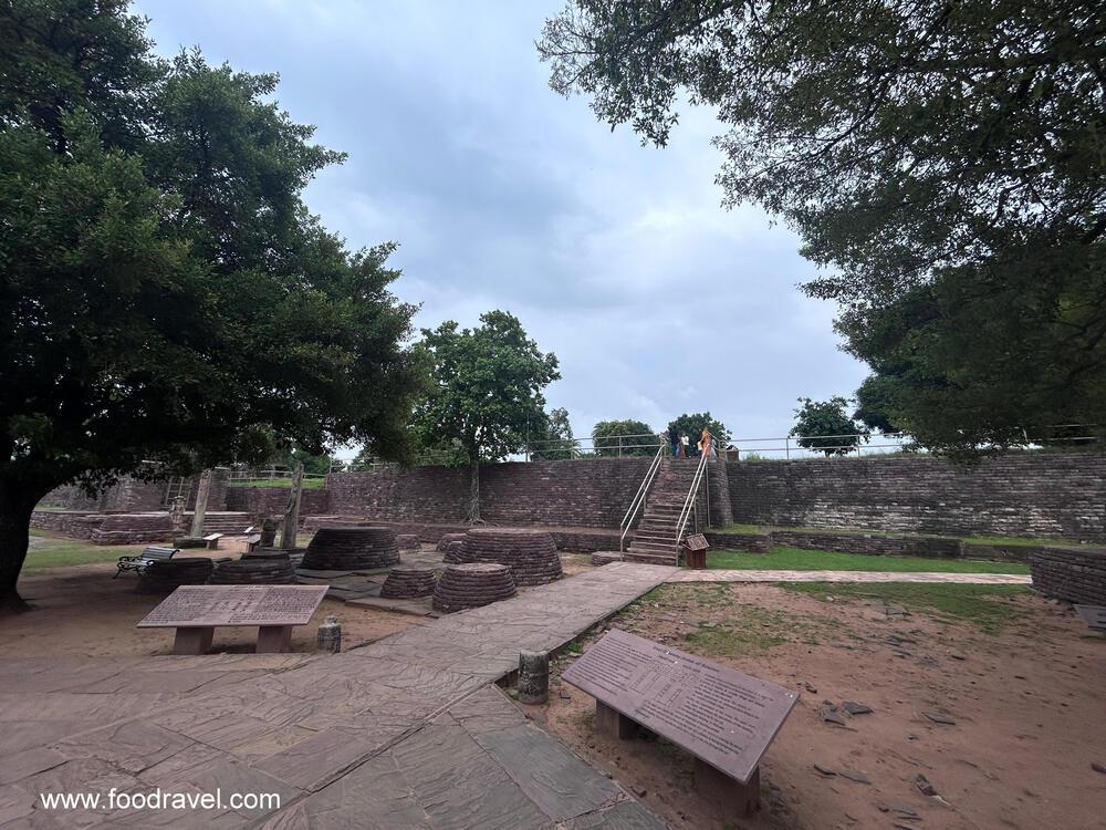 sanchi stupa