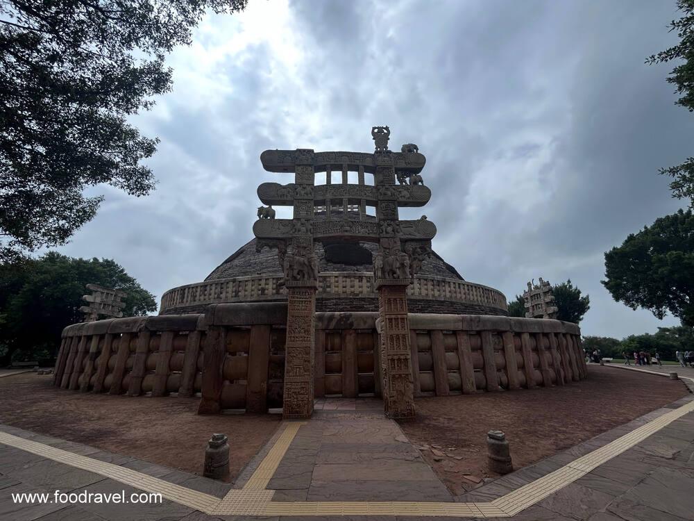 sanchi stupa